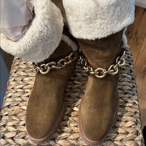 Burberry Brown and Gold Winter Boots with Plush Fur Lining
